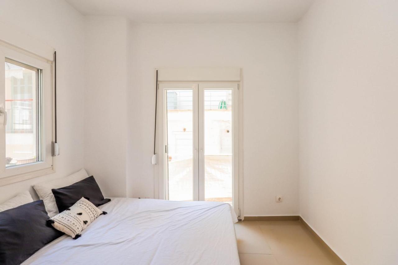 Happy Traveller - Luxury, Free Parking Apartamento Tessalónica Exterior foto